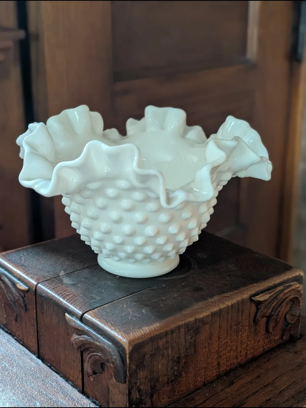 Fenton Milk Glass Hobnail Ruffled Crimped Edge Candy Snack Dish Bowl 6.5